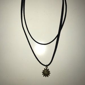 🌞black and dark gold sun double layer choker🖤